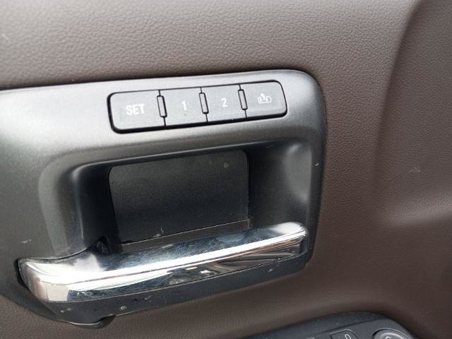 Used 2019 Chevrolet Silverado 2500 High Country w/ Duramax Plus Package AWD/4WD image 24