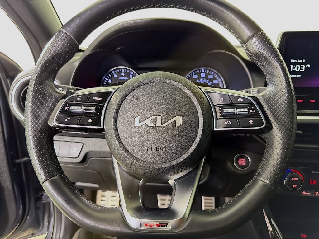 Used 2023 Kia Forte GT-Line w/ GT-Line Premium Package FWD image 13