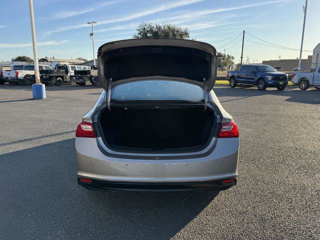Used 2024 Chevrolet Malibu LT image 9
