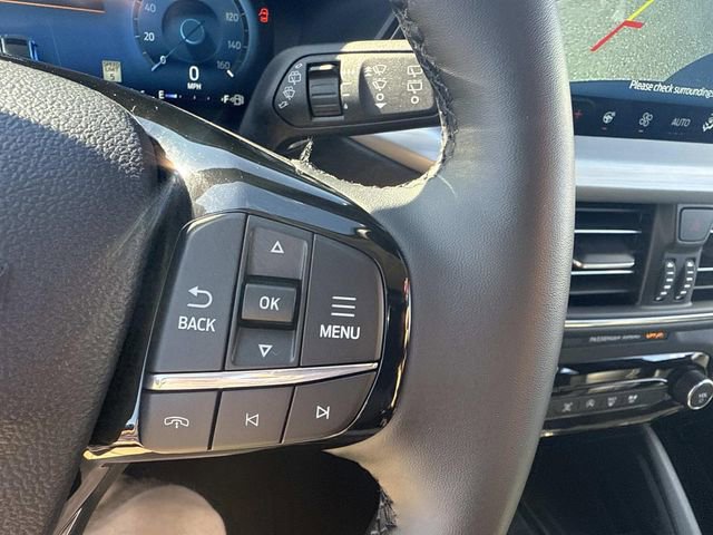 Certified 2025 Ford Escape Platinum image 33