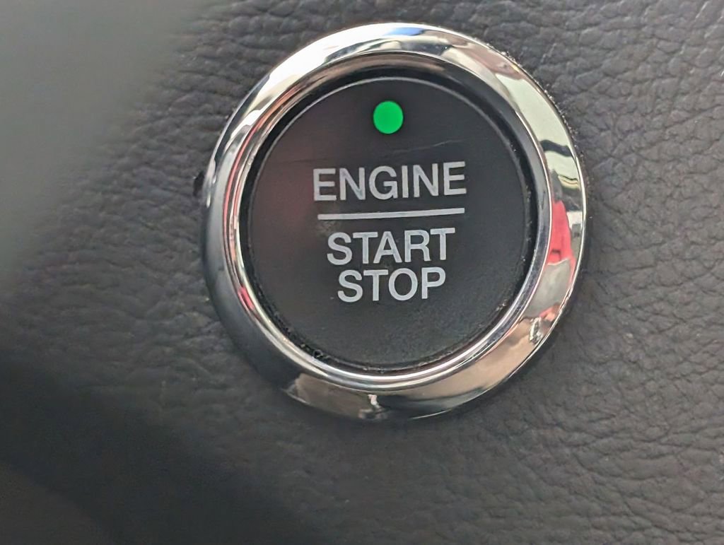 Certified 2017 Ford Edge Titanium w/ Equipment Group 301A image 40