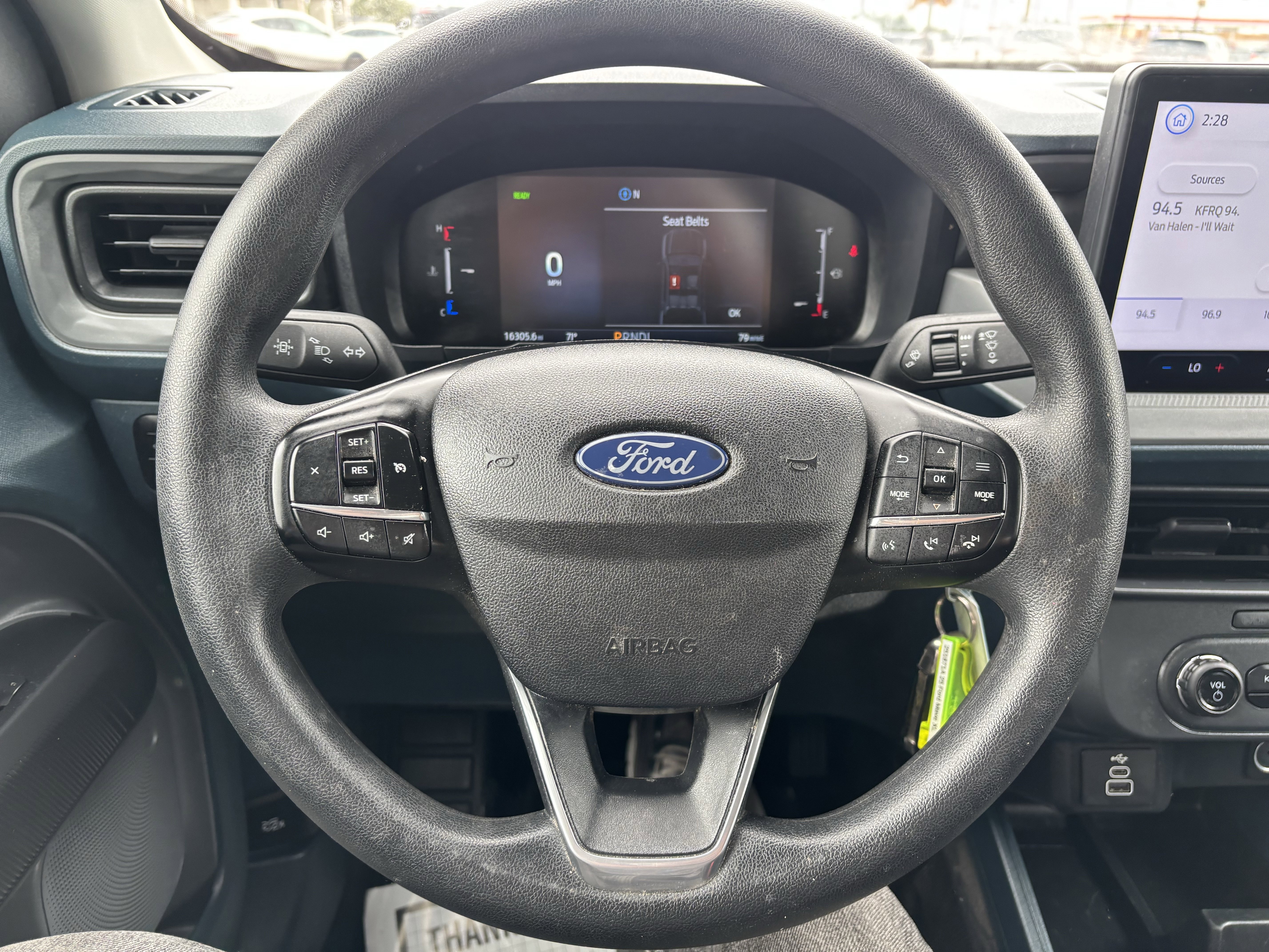 Certified 2025 Ford Maverick XL FWD image 28
