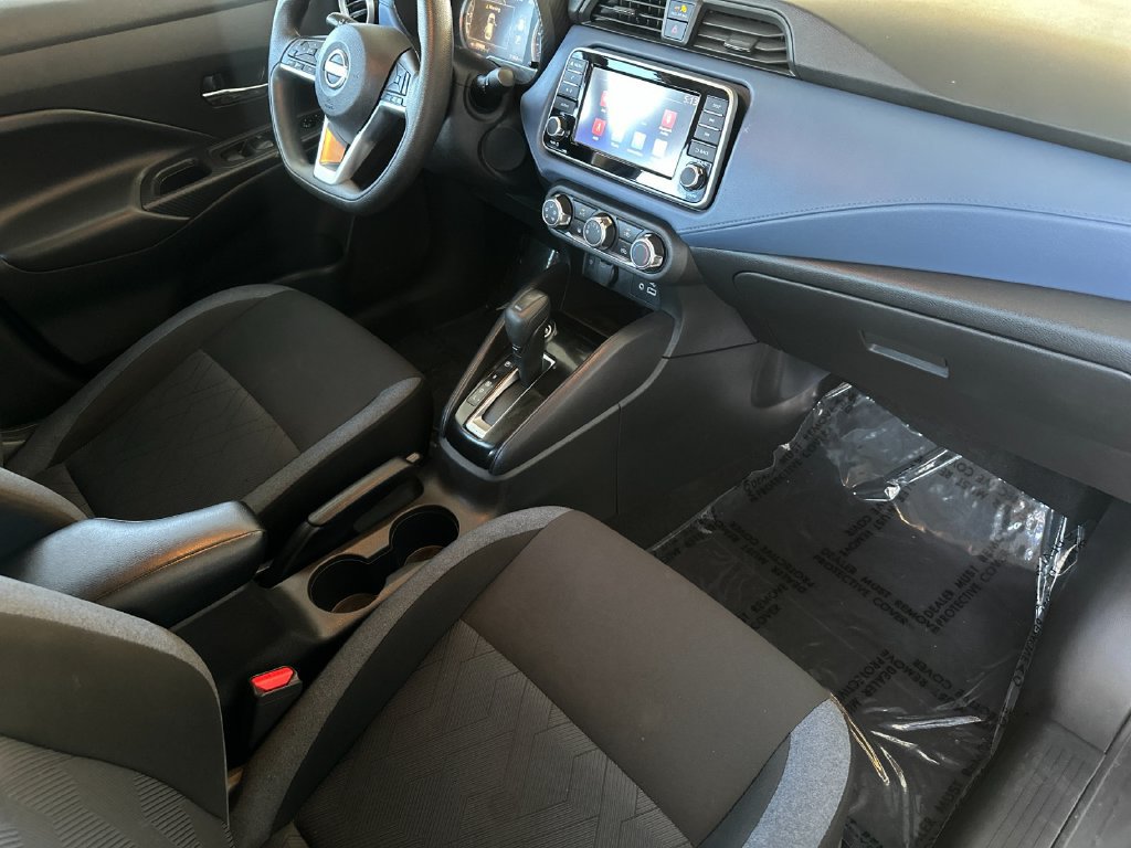 Used 2023 Nissan Versa SV FWD image 14