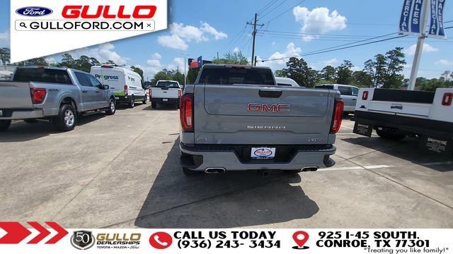 Used 2024 GMC Sierra 1500 AT4 w/ Technology Package image 4