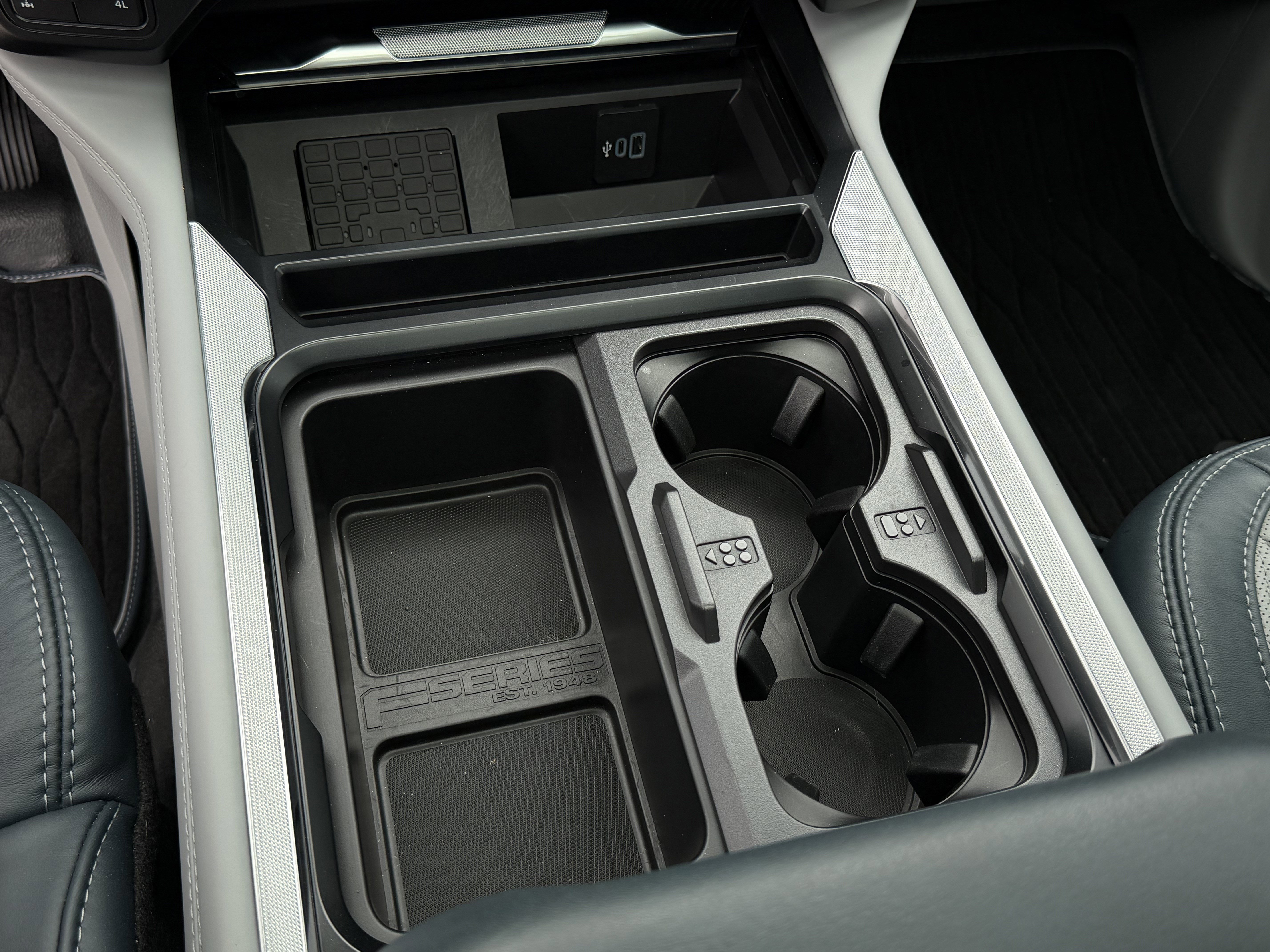 Certified 2024 Ford F250 Limited w/ FX4 Off-Road Package image 28