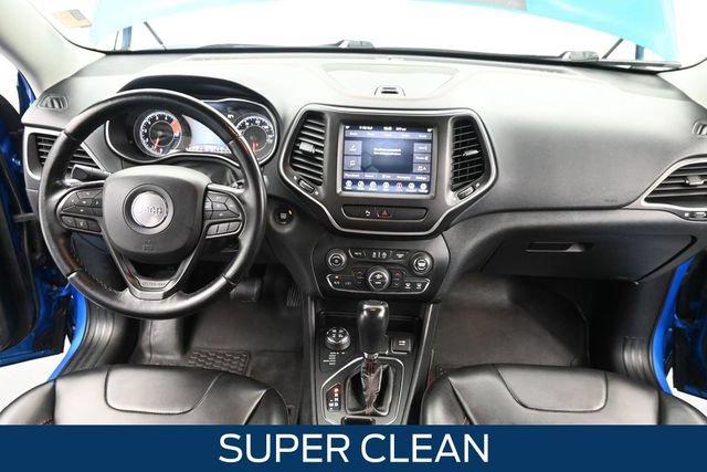 Used 2019 Jeep Cherokee Trailhawk w/ Comfort/Convenience Group AWD/4WD image 19