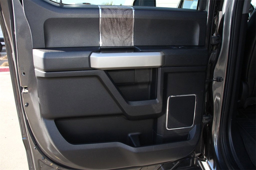 Certified 2017 Ford F250 Lariat w/ Lariat Value Package image 20