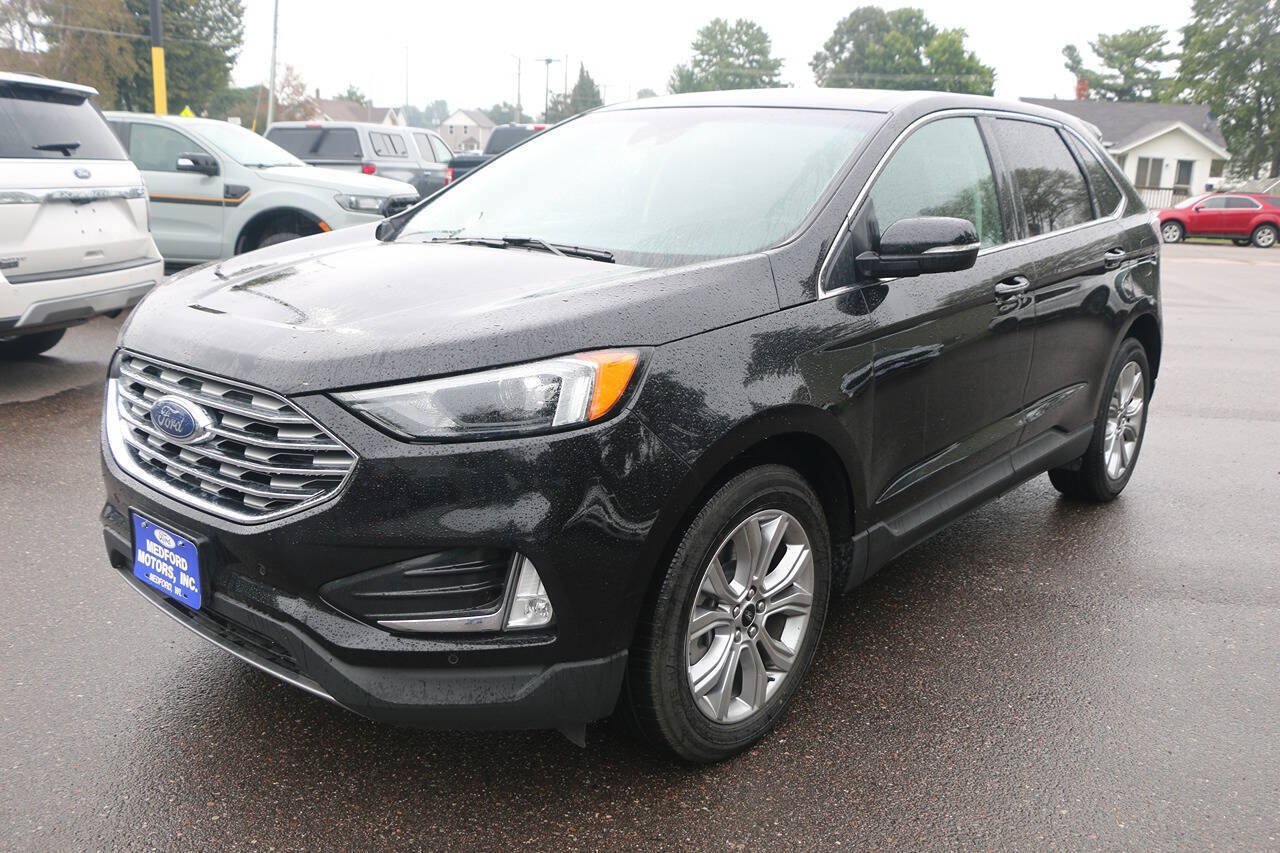Certified 2024 Ford Edge Titanium AWD/4WD image 8