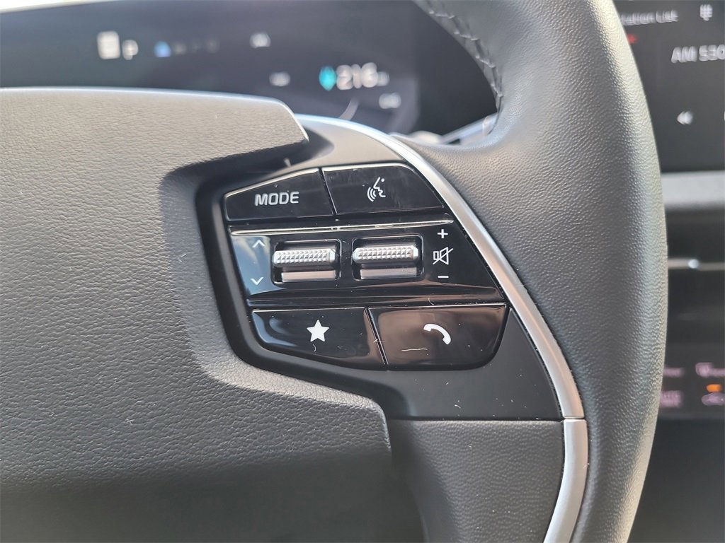 Used 2023 Kia EV6 Wind image 28