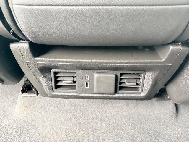 Used 2024 GMC Sierra 1500 SLT image 33