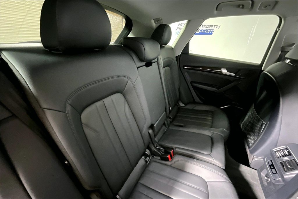 Used 2019 Audi Q5 2.0T Premium AWD/4WD image 22