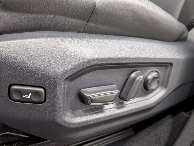 Used 2026 Toyota Tundra Platinum AWD/4WD image 14