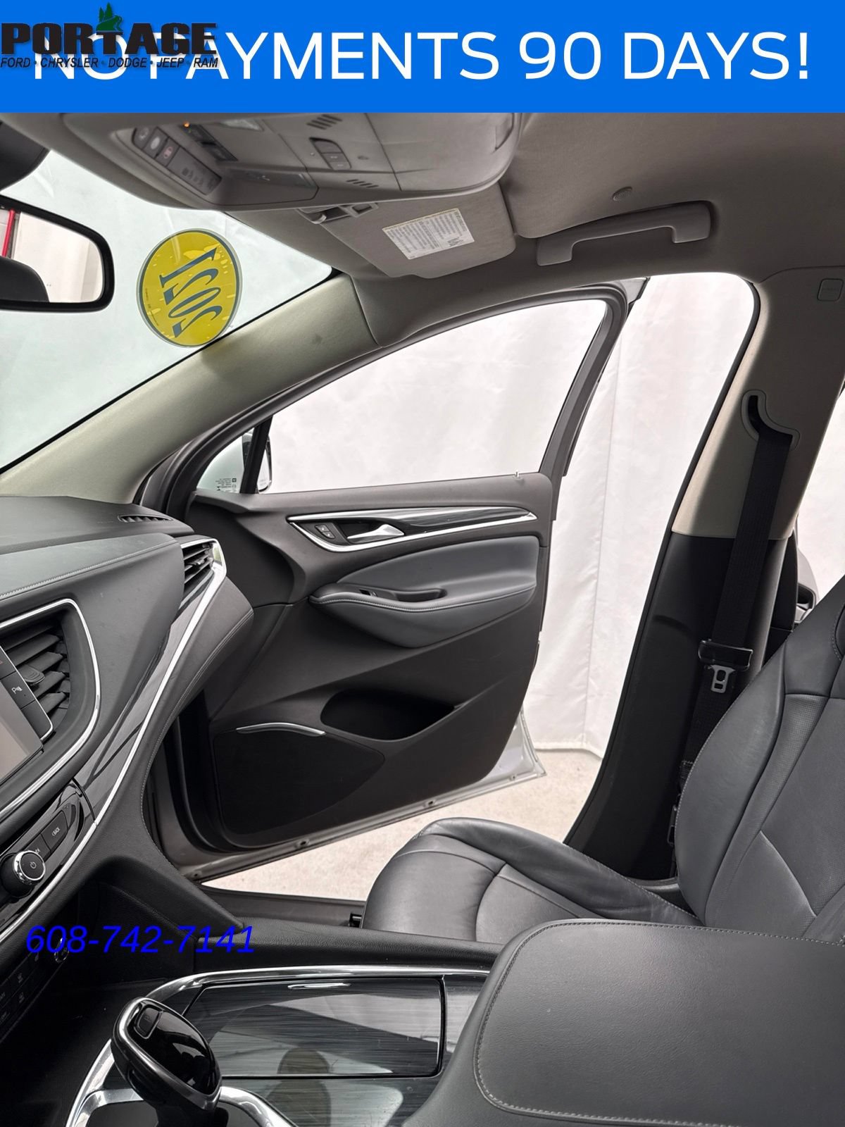Used 2021 Buick Enclave Essence FWD image 23