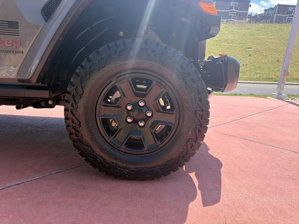 Used 2021 Jeep Gladiator Mojave w/ LED Lighting Group AWD/4WD image 37
