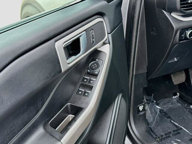 Certified 2024 Ford Explorer XLT AWD/4WD image 15