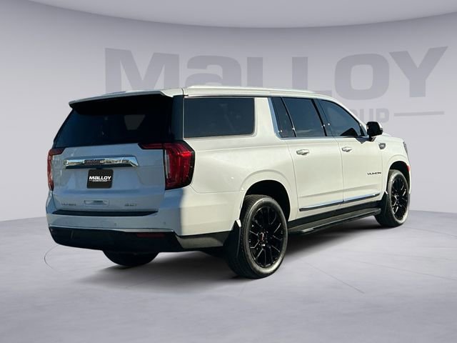 Used 2023 GMC Yukon XL SLT w/ SLT Premium Package image 5
