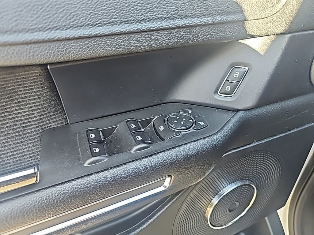 Certified 2020 Ford Expedition XLT image 23