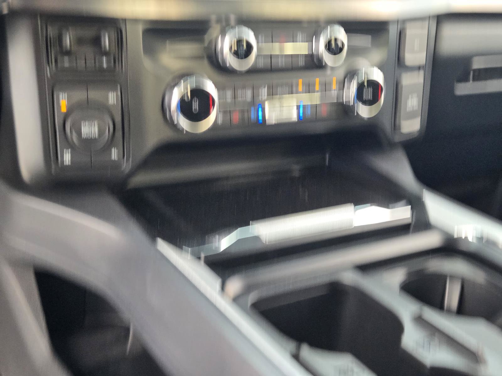 Certified 2025 Ford F250 Lariat w/ Black Appearance Package AWD/4WD image 35