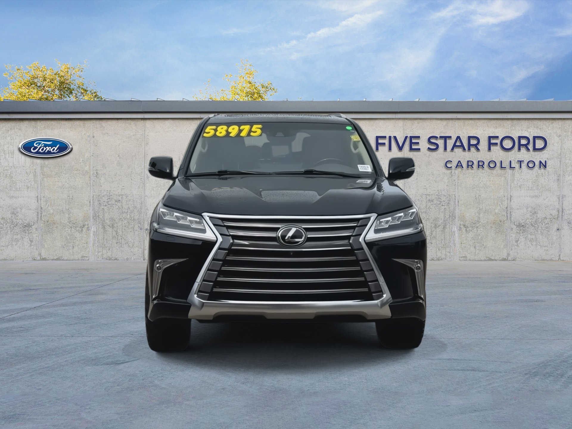 Used 2018 Lexus LX 570 4WD image 3
