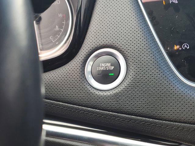 Used 2023 Cadillac XT6 Luxury image 21