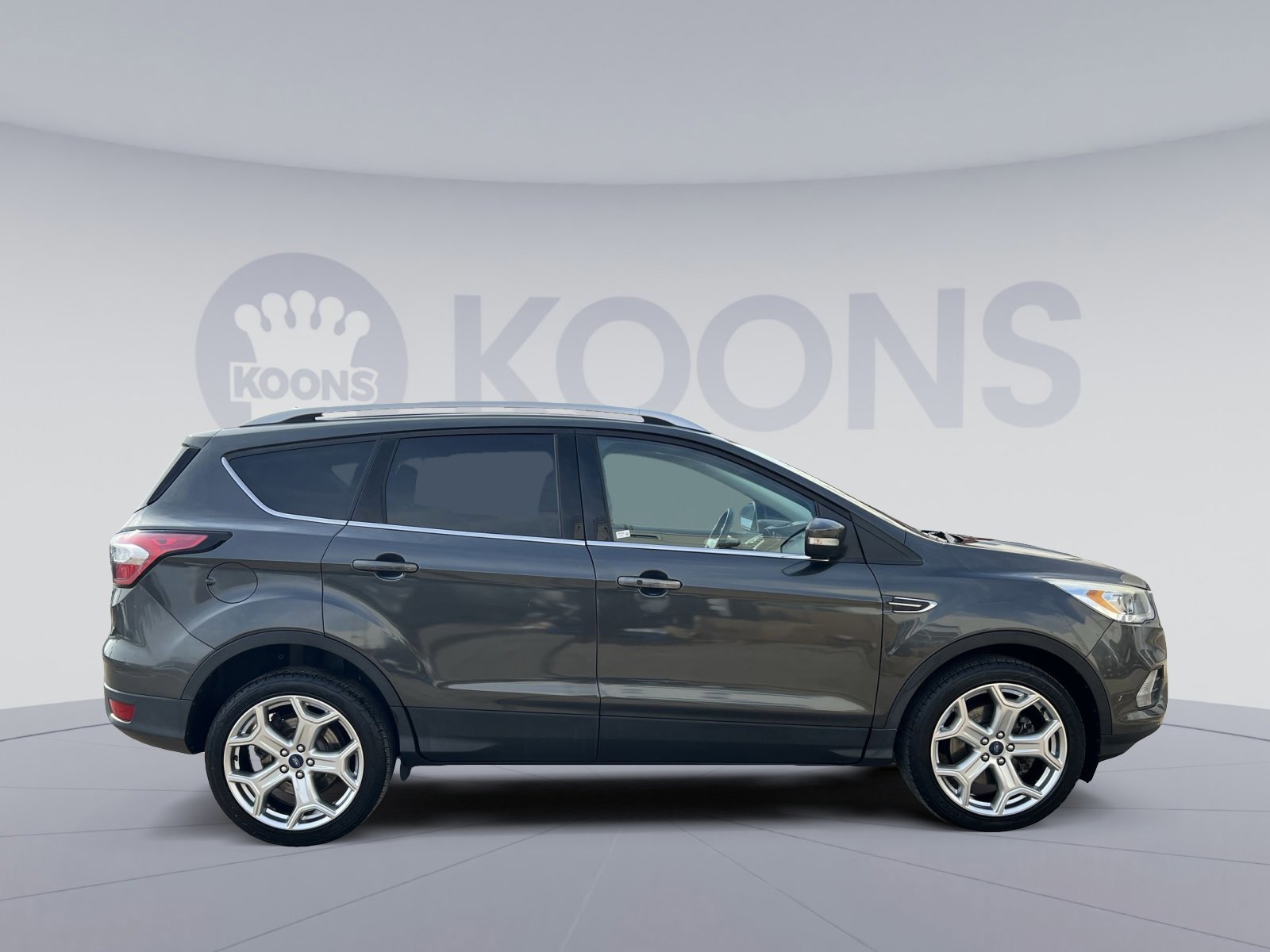 Certified 2017 Ford Escape Titanium image 6