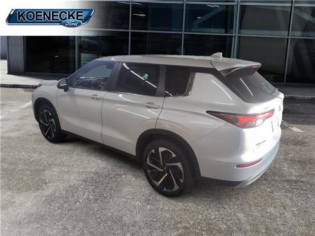 Used 2022 Mitsubishi Outlander SE image 5