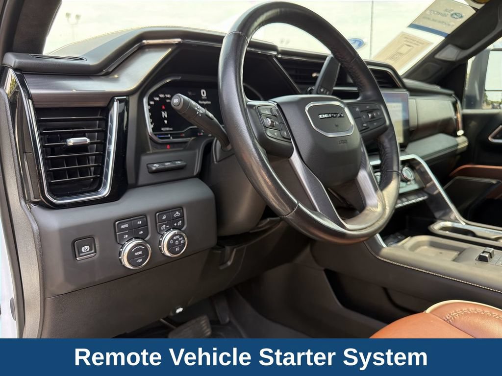 Used 2025 GMC Sierra 2500 Denali Ultimate w/ Max Trailering Package AWD/4WD image 12