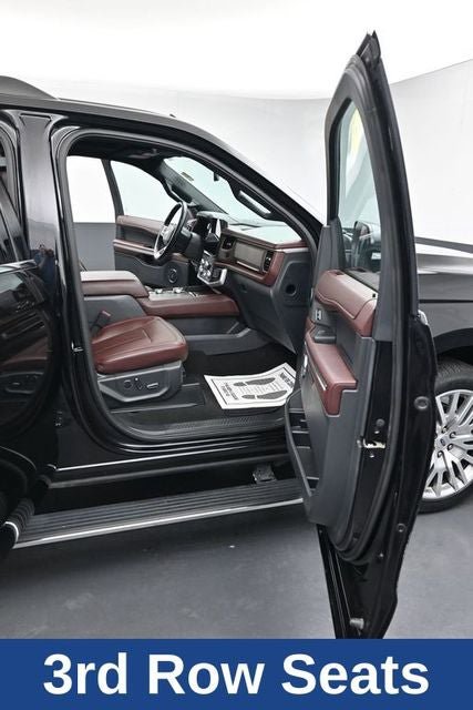 Certified 2024 Ford Expedition Max Limited AWD/4WD image 15