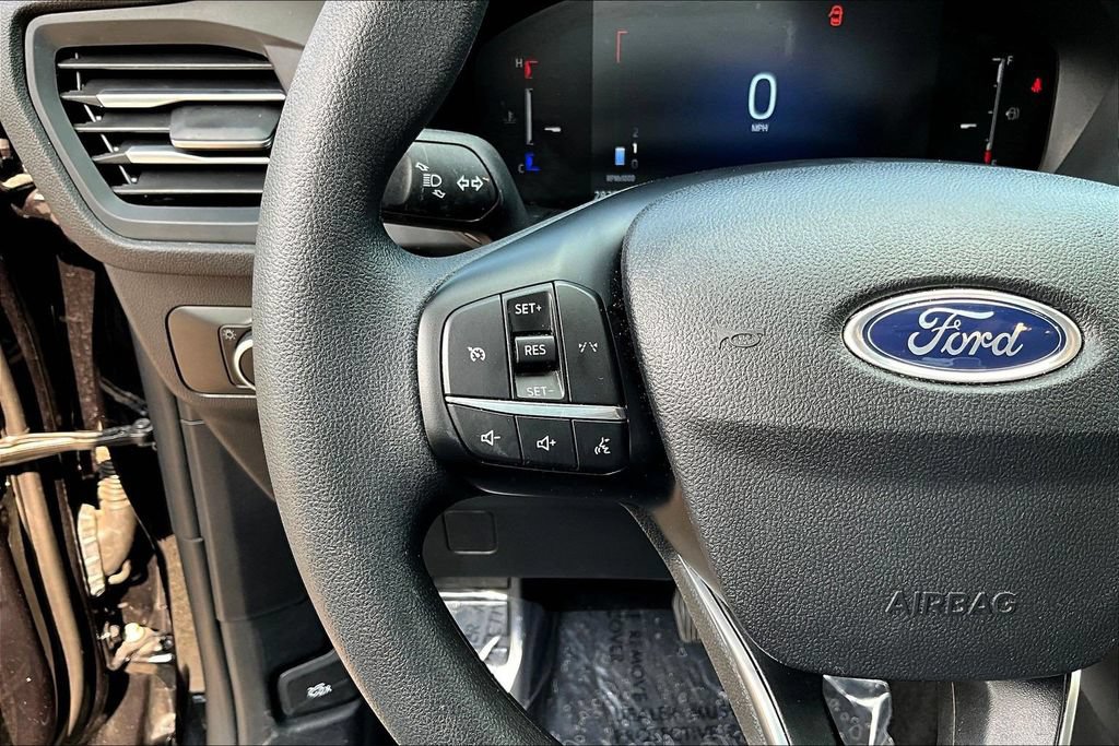 Certified 2025 Ford Escape Active FWD image 13