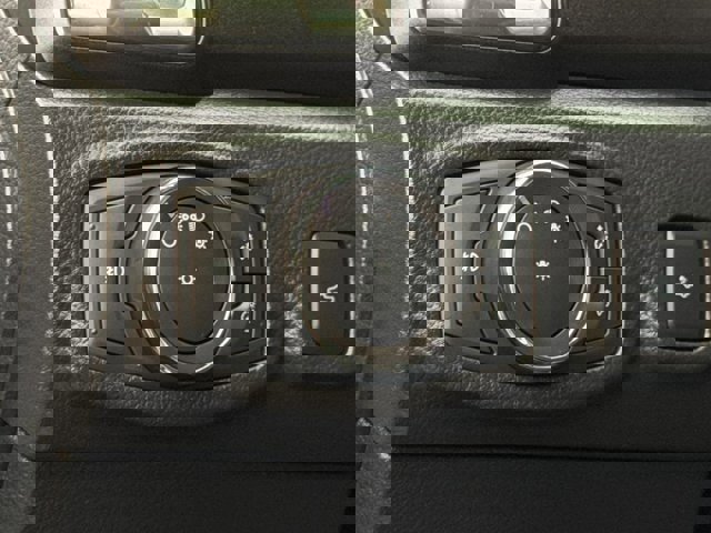 Certified 2022 Ford Ranger Lariat w/ Equipment Group 501A High image 28