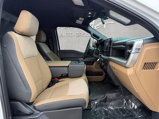 Certified 2024 Ford F350 XLT w/ 360-Degree Camera Package image 15