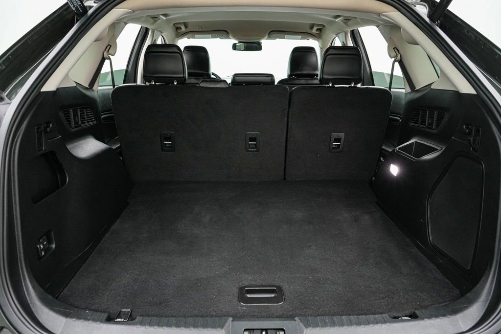 Certified 2022 Ford Edge Titanium image 19