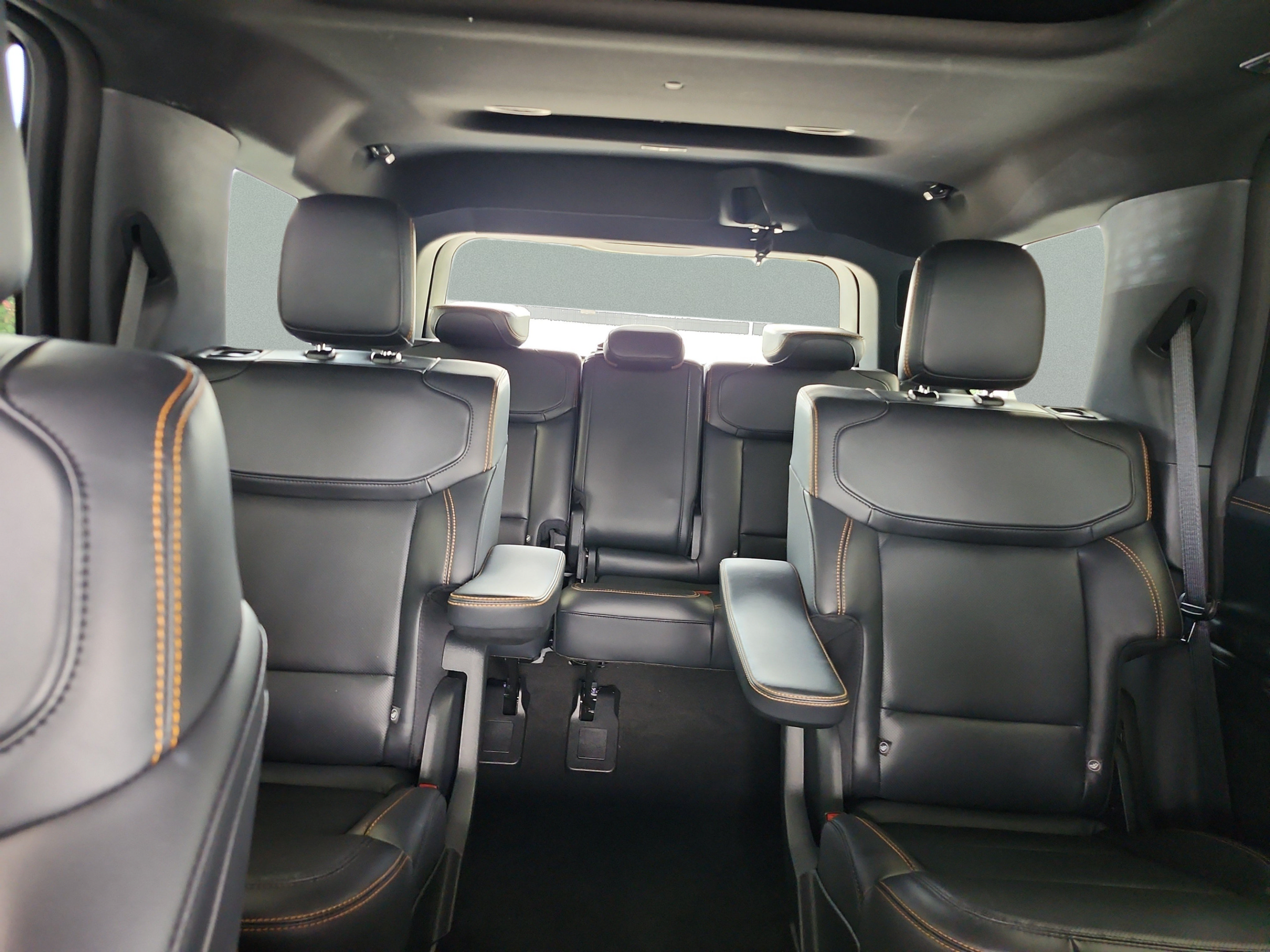 Certified 2025 Ford Expedition Tremor AWD/4WD image 18