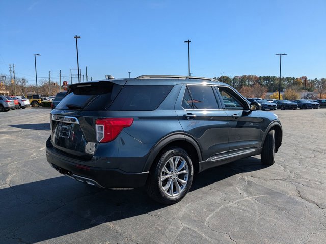 Certified 2023 Ford Explorer XLT w/ Equipment Group 202A image 5