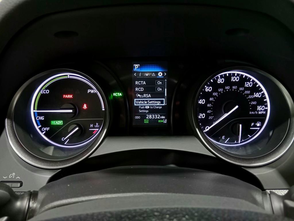 Used 2022 Toyota Camry SE w/ Cold Weather Package FWD image 19