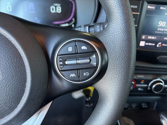 Used 2023 Kia Soul LX FWD image 20