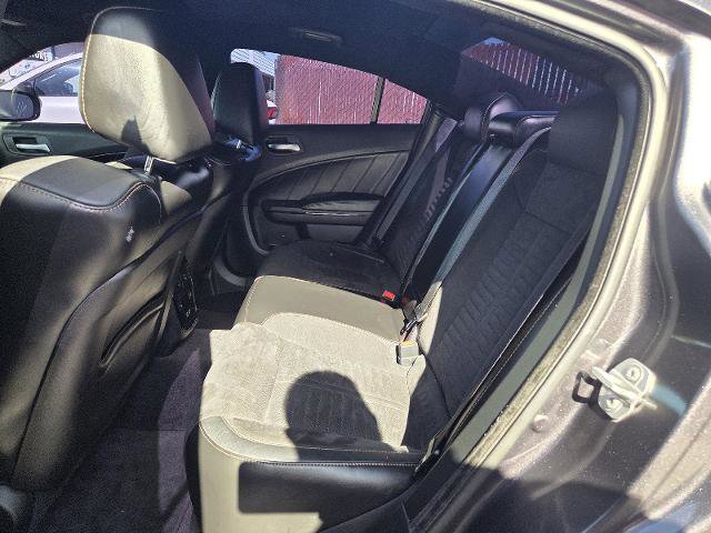 Used 2018 Dodge Charger R/T RWD image 12