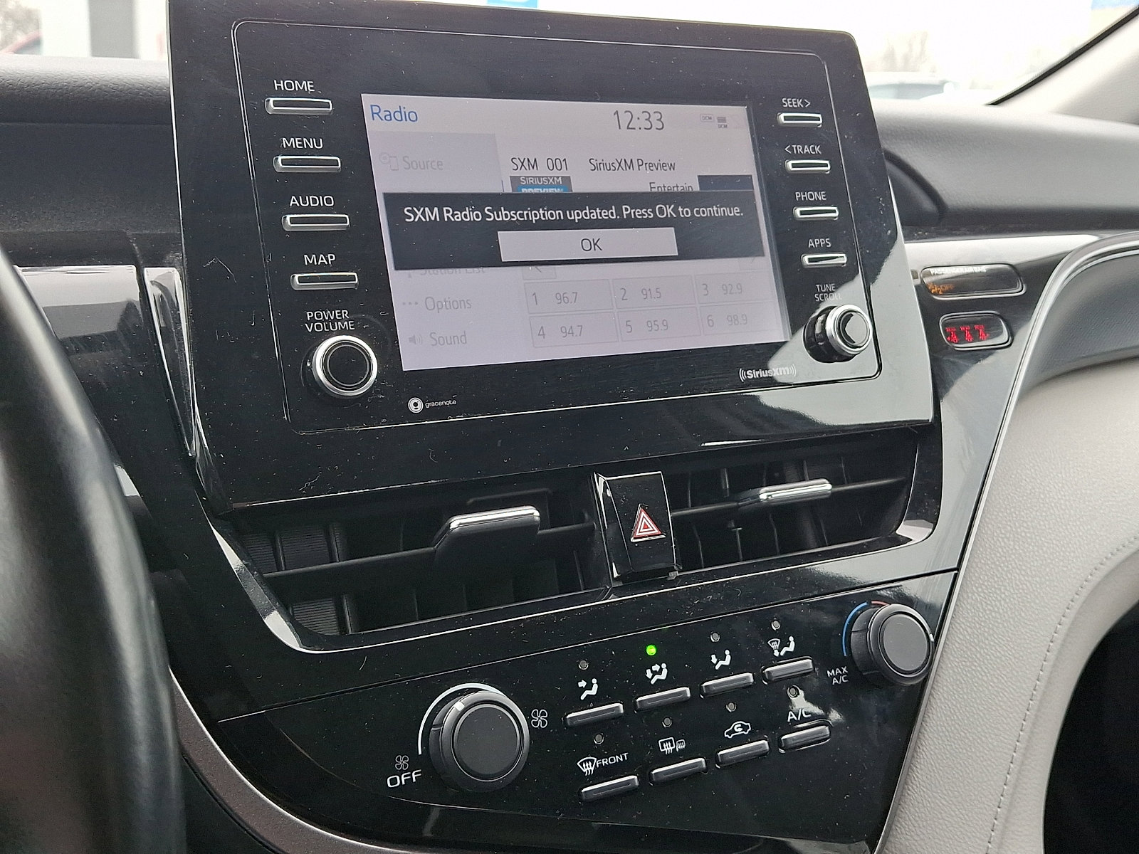 Used 2021 Toyota Camry LE w/ Cold Weather Package image 23