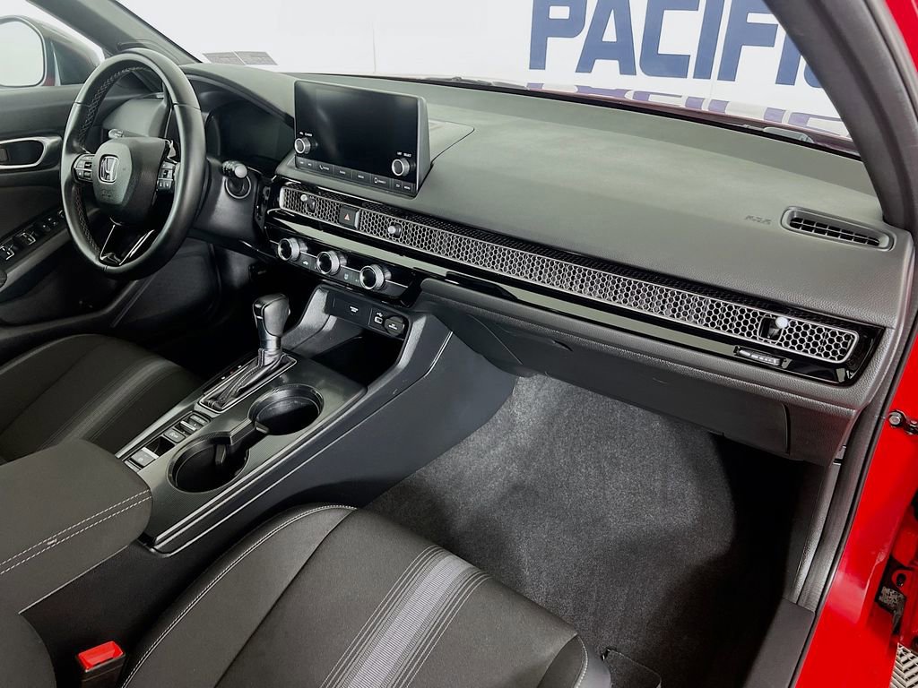Used 2023 Honda Civic Sport image 31
