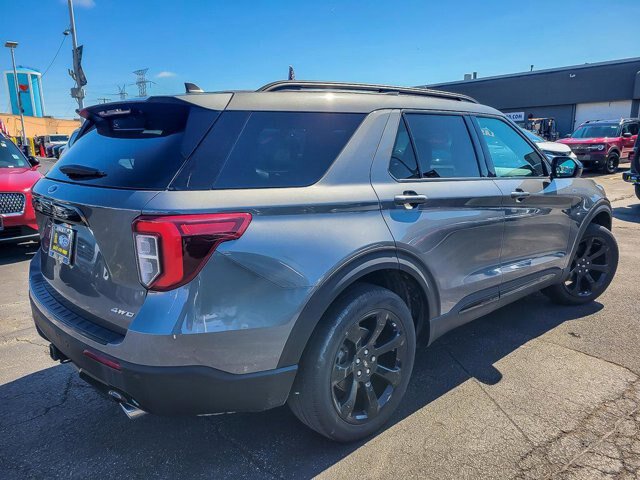 Certified 2023 Ford Explorer ST-Line w/ Class IV Trailer Tow Package AWD/4WD image 10