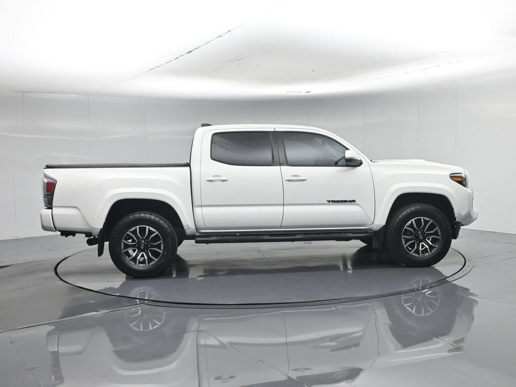 Used 2023 Toyota Tacoma TRD Sport w/ Black Out Package (TMS) AWD/4WD image 30