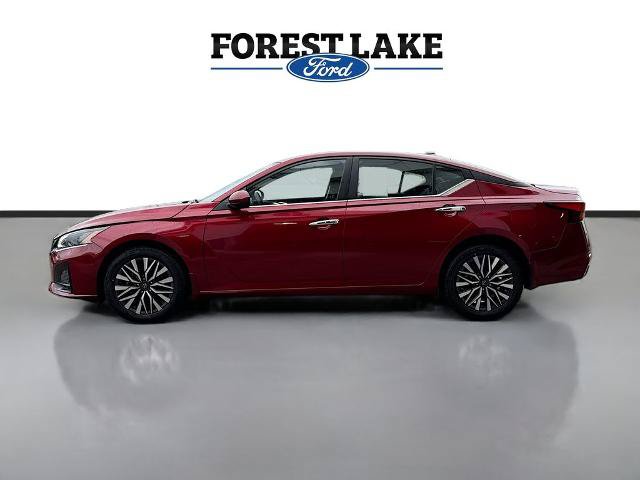 Used 2023 Nissan Altima 2.5 SV AWD/4WD image 4