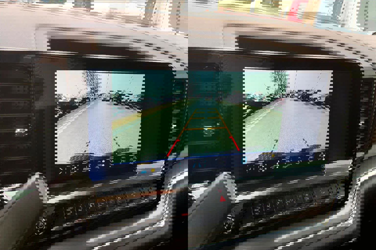 Used 2025 Chevrolet Silverado 2500 High Country w/ Technology Package image 26