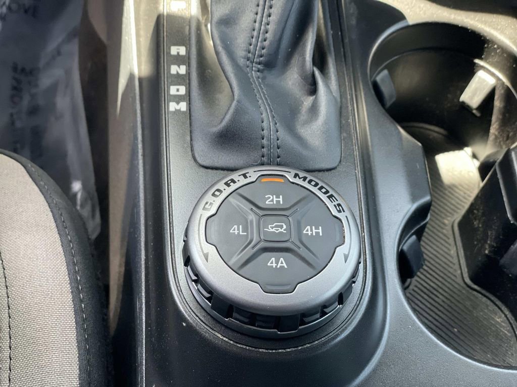 Certified 2021 Ford Bronco Big Bend w/ Sasquatch Package AWD/4WD image 19