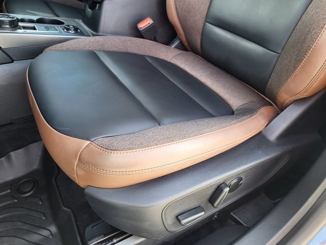 Certified 2025 Ford Bronco Sport Outer Banks w/ Outer Banks Tech Package+ AWD/4WD image 15