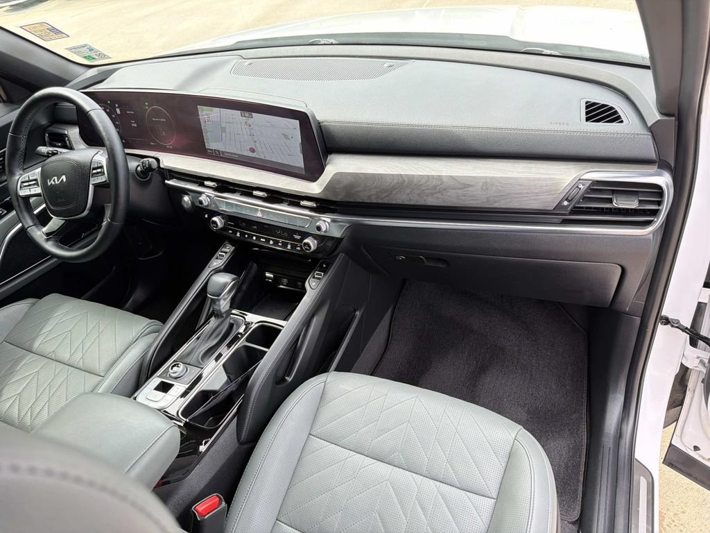 Used 2024 Kia Telluride SX X-Pro AWD/4WD image 17
