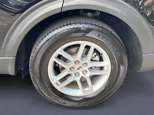 Certified 2026 Ford Explorer Active RWD image 19