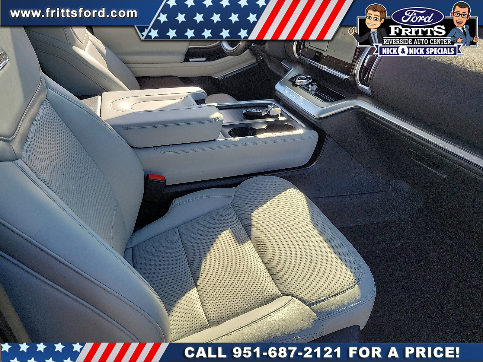 Certified 2025 Ford Expedition Max Platinum w/ Driver's Package AWD/4WD image 16