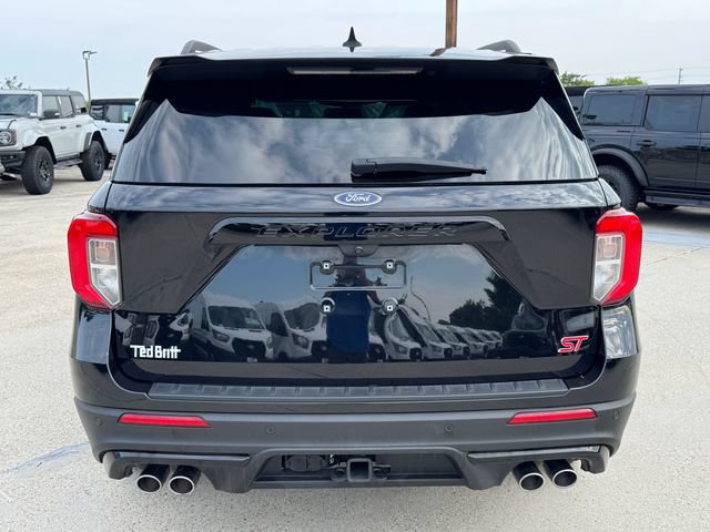 Certified 2024 Ford Explorer ST w/ Equipment Group 401A AWD/4WD image 6