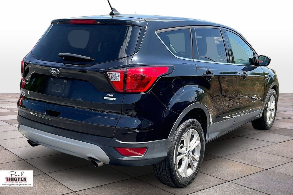 Certified 2019 Ford Escape SE FWD image 12